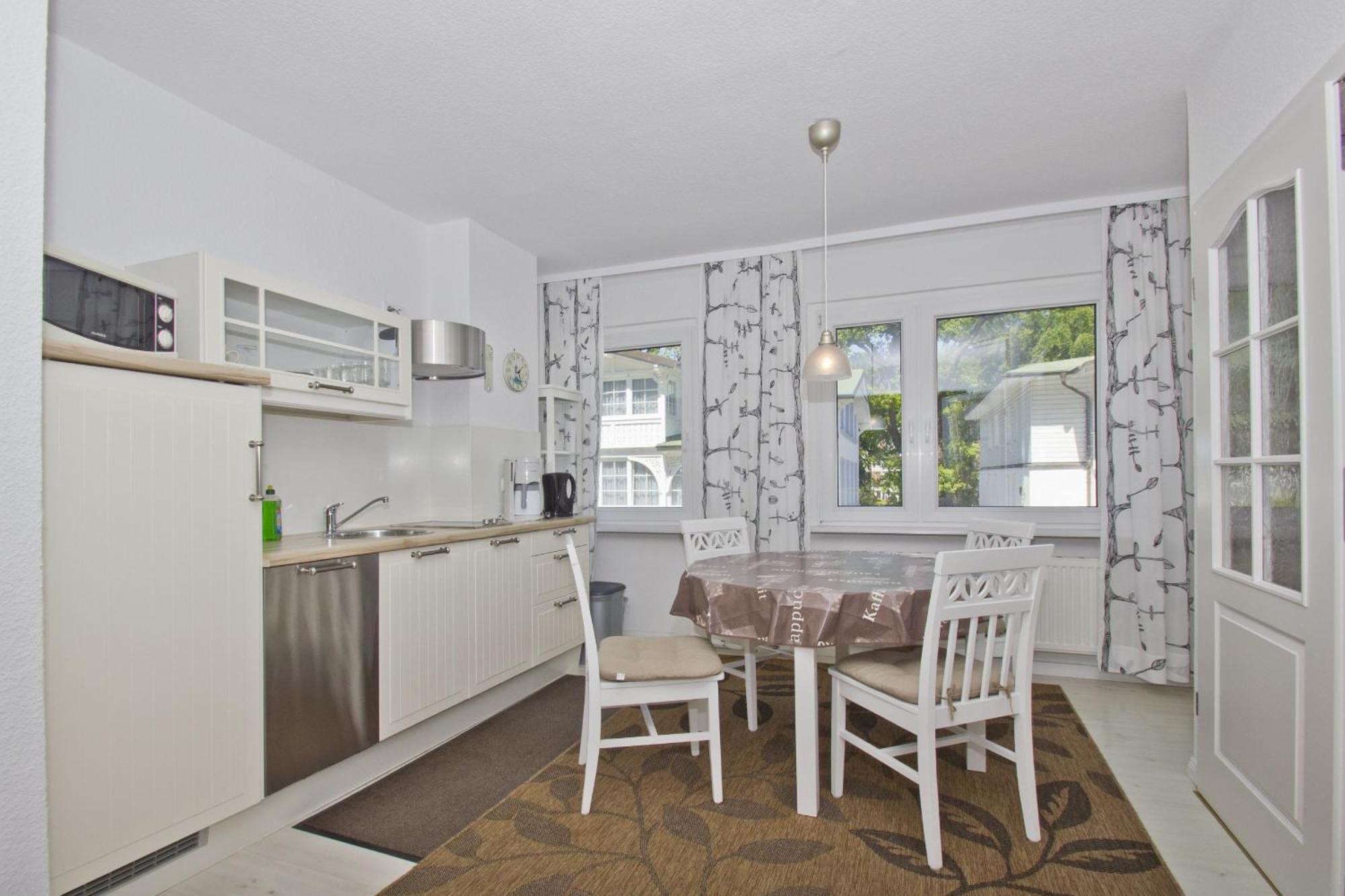 Ferienwohnung Silvana Fewo - Balkon ビンツ エクステリア 写真